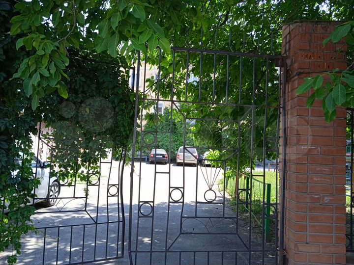 Комната 20,6 м² в > 9-к., 3/3 эт.