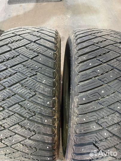 Goodyear UltraGrip 215/55 R16 97T