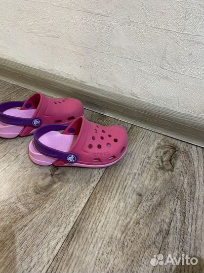 Crocs сандалии