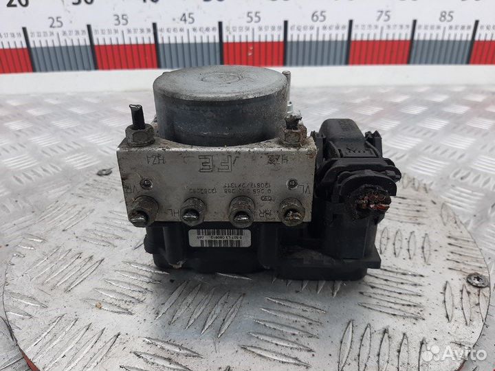 Блок ABS для Opel Corsa D 93195839