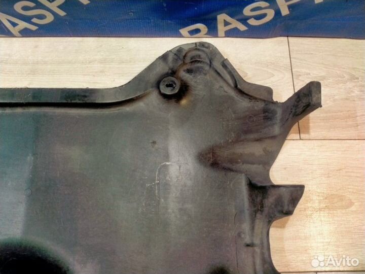 Защита двигателя Mercedes-Benz 212.054 E 300 212