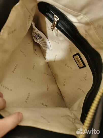 Сумка Guess