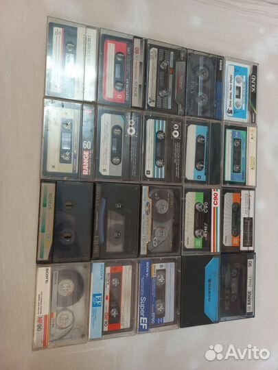 Аудиокассеты с записью