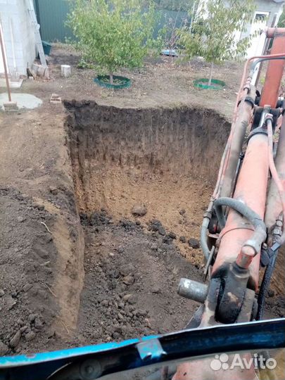 Работа экскаватором 