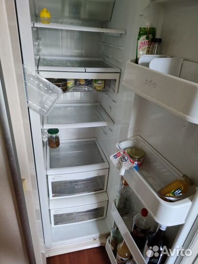 Холодильник бу в нерабочем состоянии