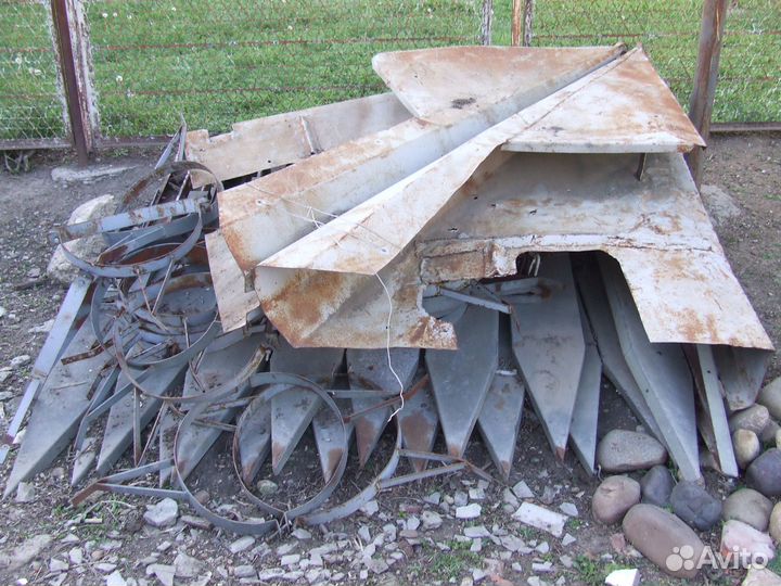 Приспособление змиевского для уборки подсолнечника