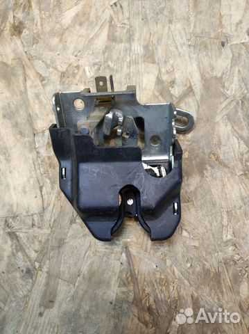 Замок крышки багажника Honda Civic 4D 8 кузов