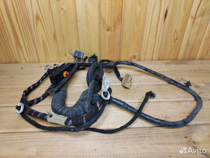 Проводка двери Rapid Polo 5JH971121FL