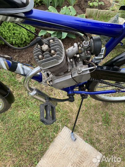 Велосипед с бензиновым мотором