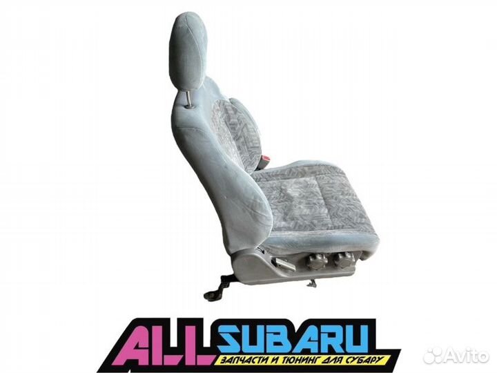 Сиденье переднее Subaru Forester SF5 EJ20 1996