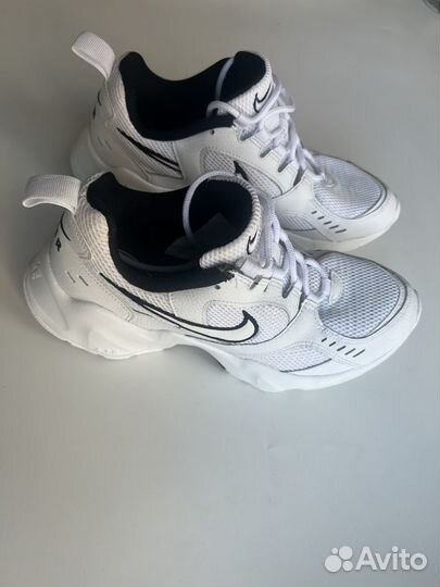 Кроссовки nike air heights (41 ru)