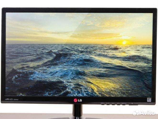 Монитор LG 22 дюйма IPS матрица hdmi DVI vga