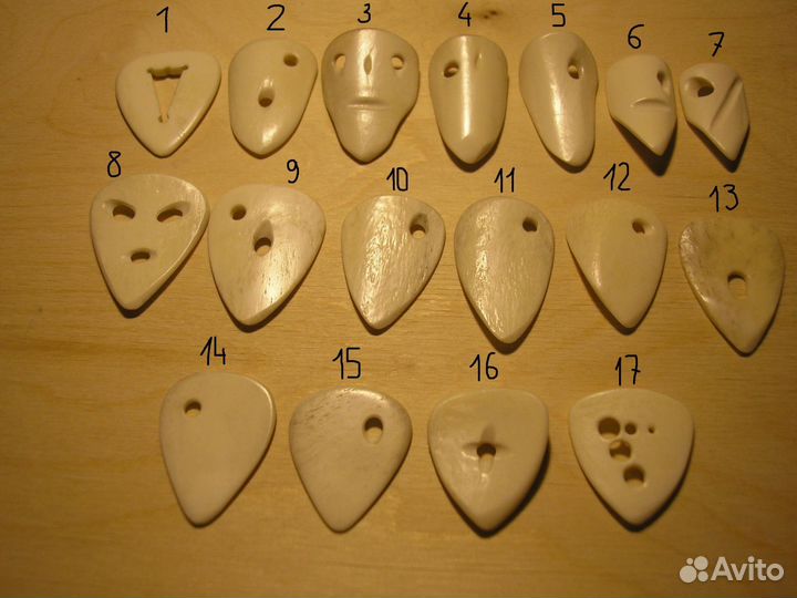 Медиатор костяной