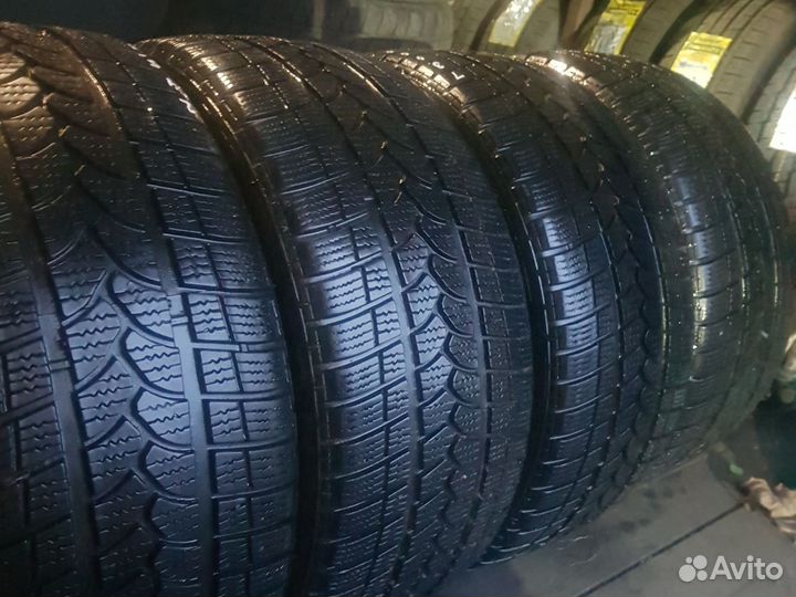 Tigar Winter 1 245/40 R18