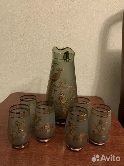 Графин со стаканами