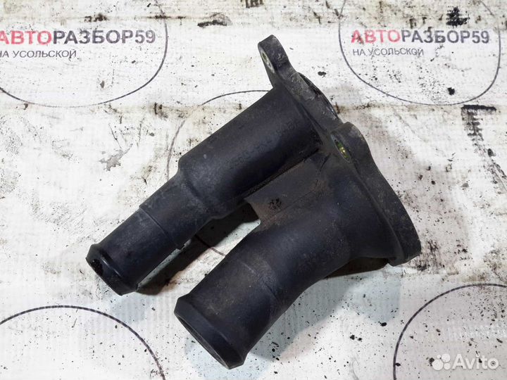 Фланец термостата Ford Focus 2