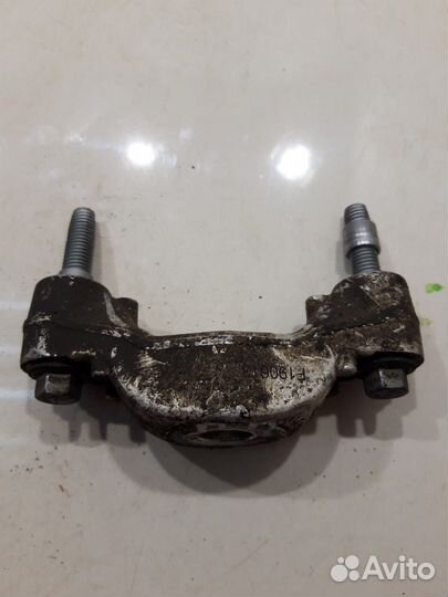 Кронштейн опоры шаровой (Volvo XC60 II)