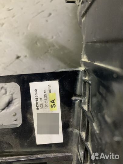 Фонарь задний правый subaru Forester (SK)