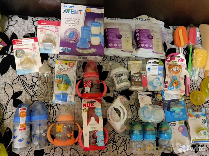 Принадлежности для новорожденного малыша мамы для