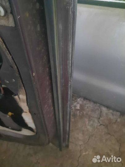 Дверь передняя левая задняя Peugeot 407