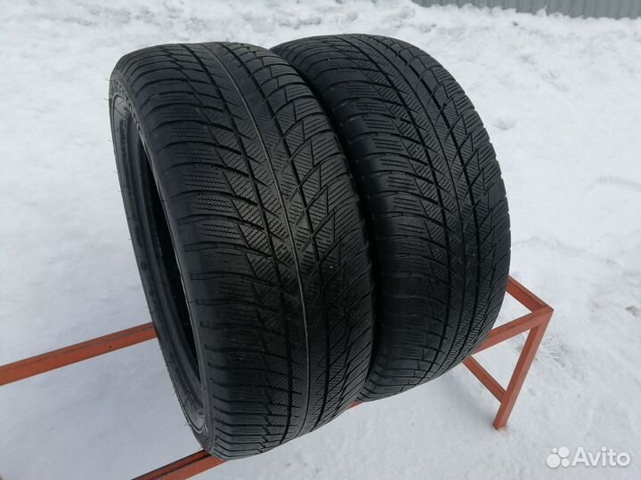 Bridgestone Blizzak LM-001 245/50 R19