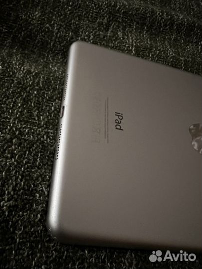 iPad mini 3 64gb wi fi