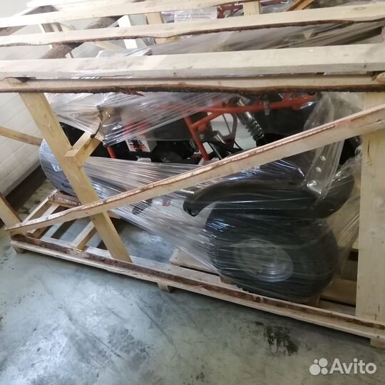 Мотоцикл скаут сафари 3 bigfoot с фарой