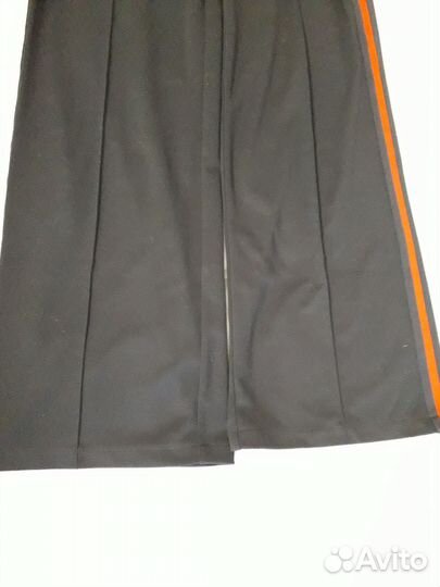 Костюм женский