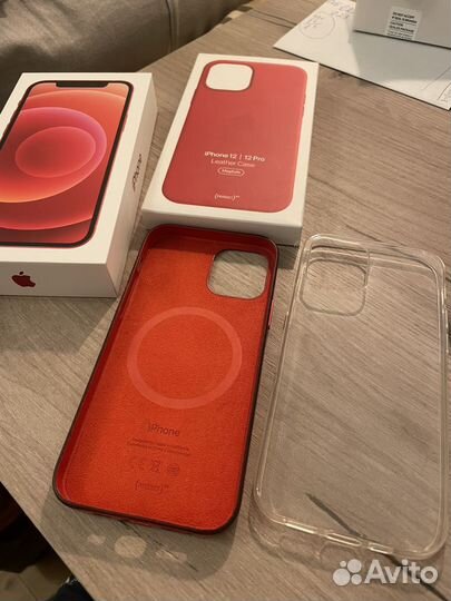 iPhone 12, 64 ГБ