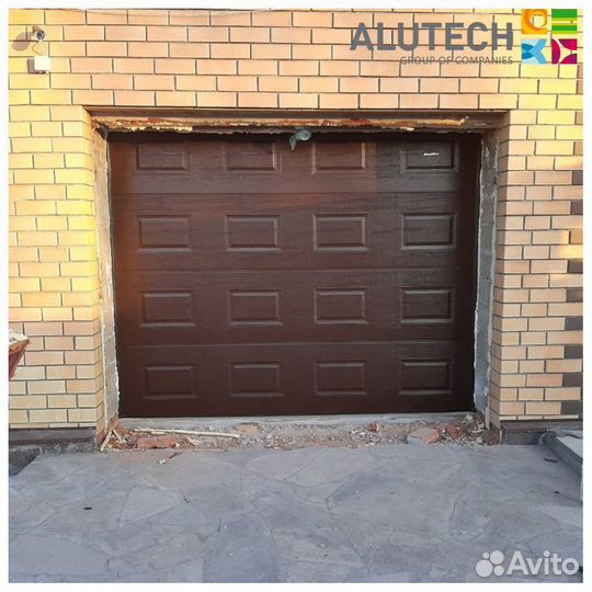 Гаражные ворота alutech
