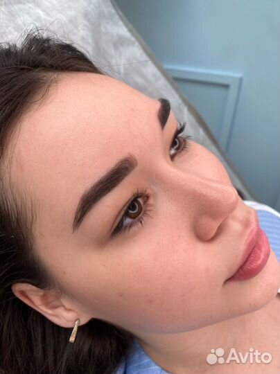 Модель на перманентный макияж