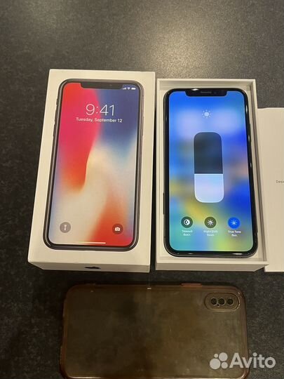 iPhone X, 64 ГБ