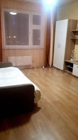 1-к. квартира, 38 м², 4/17 эт.