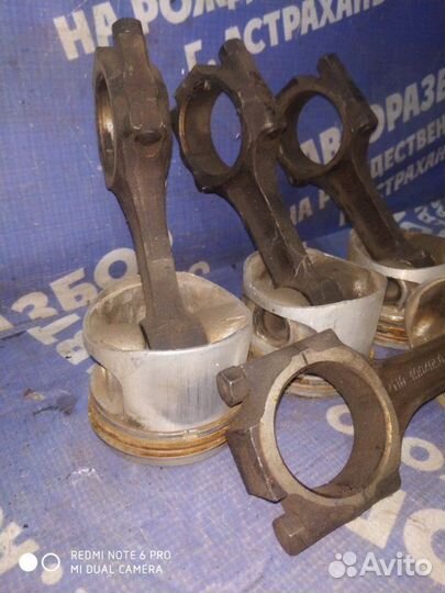 Поршень с шатуном Ваз Лада 2110 седан 2110 2002