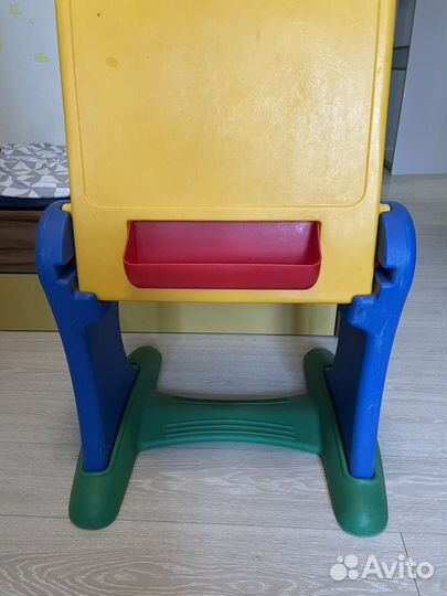 Стол детский Chicco