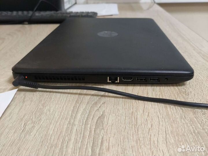 Ноутбук HP 15-rb040ur