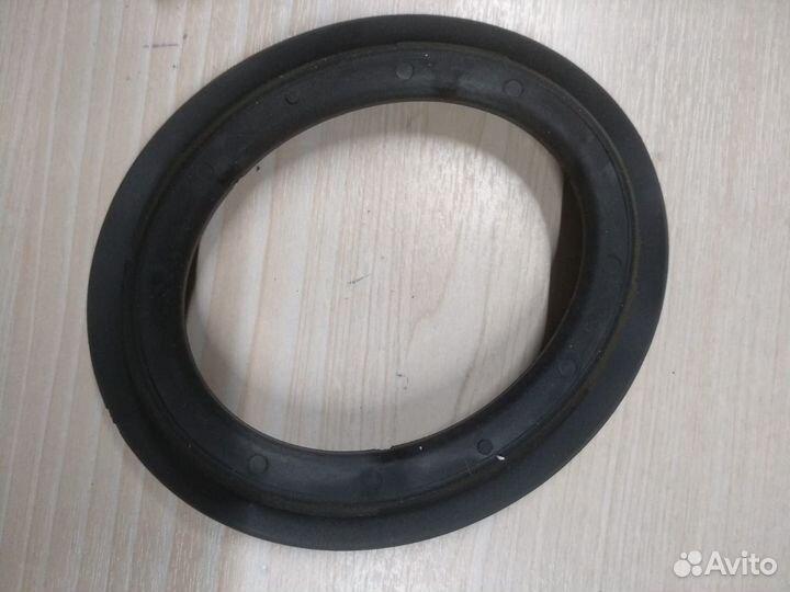 Уплотнитель горловины Ниссан Микра K12 17240AX000