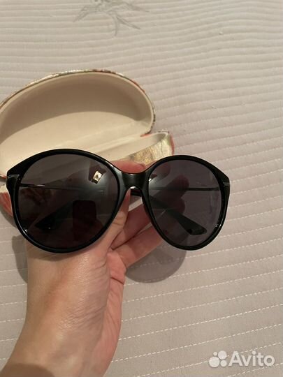 Солнцезащитные очки