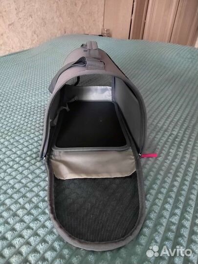 Переноска для кошек и собак