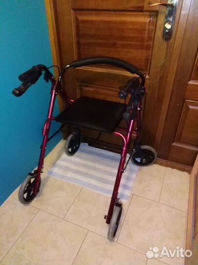 Ходунки для взрослых на колесах