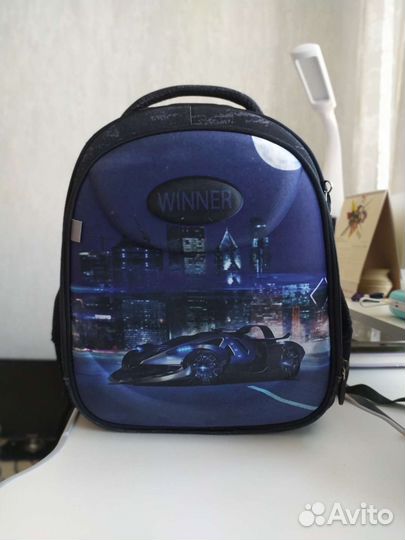 Школьный рюкзак winner