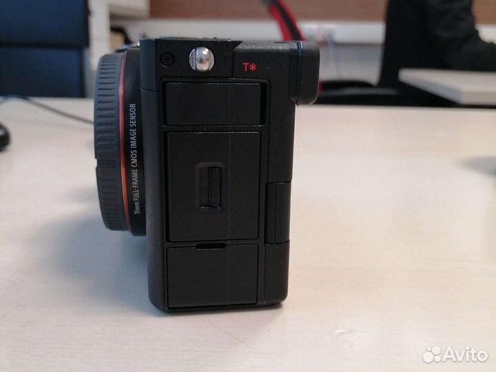 Компактный фотоаппарат sony а7с