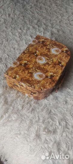 Коробка для подарка