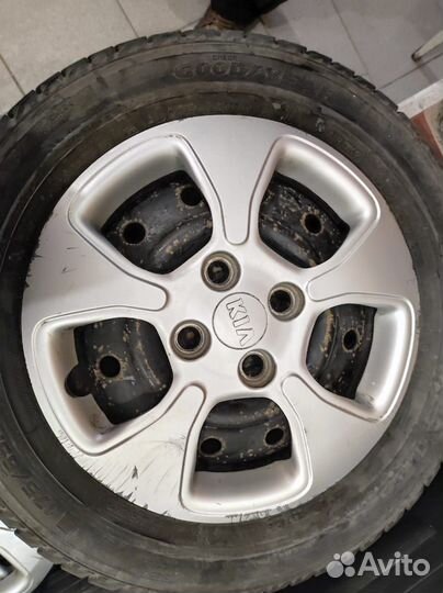 Goodyear UltraGrip 175/65 R14