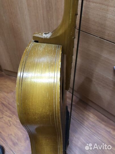 Классическая гитара шестиструнная