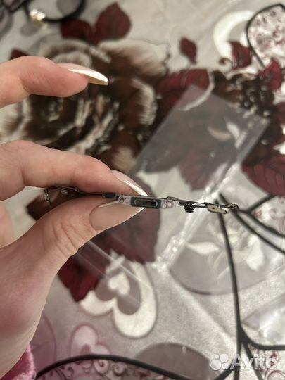 Нижний зарядный шлейф iPhone 11