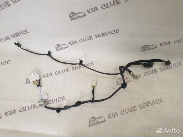 Проводка крышки багажника задняя Kia Ceed JD