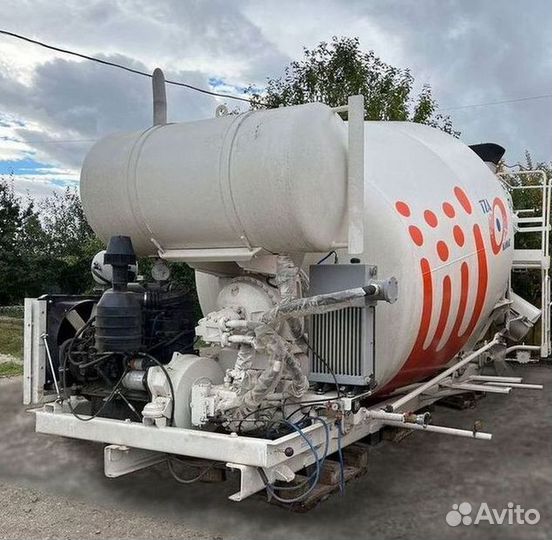 Водобак автобетоносмесителя