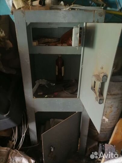 Сейф металлический бу