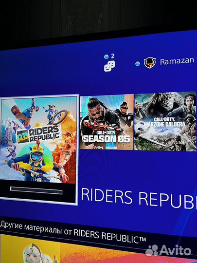 Ps4 slim 1tb с играми два Геймпада